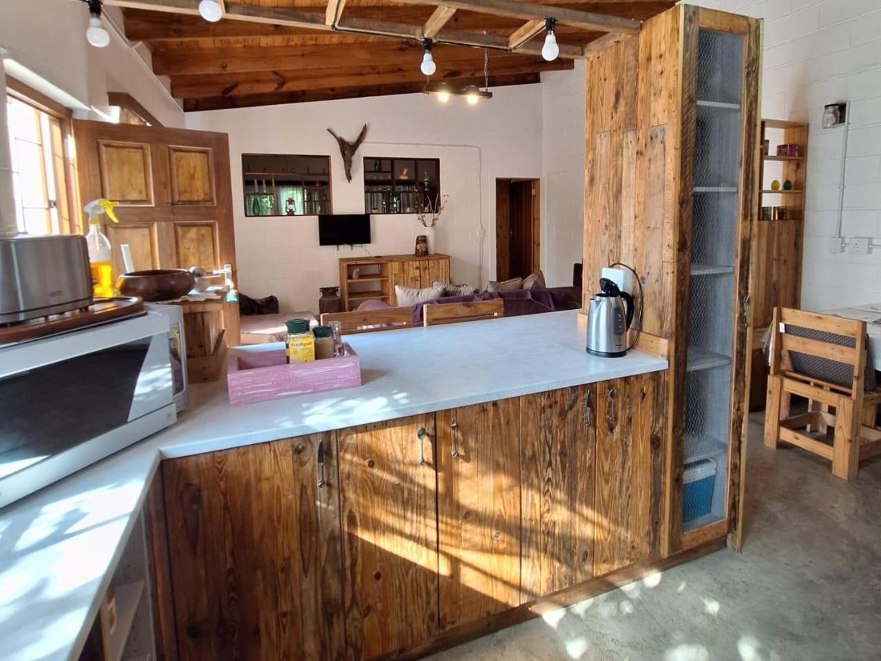 Wild Eden Self-Catering Accommodation Swakopmund Bagian luar foto